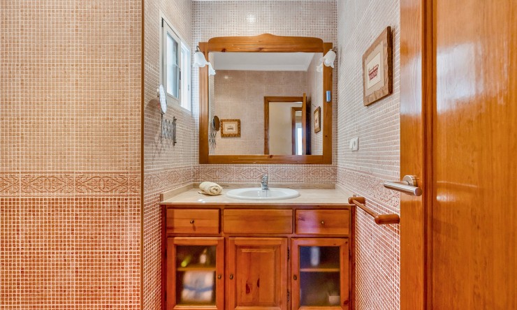 Resale - Villa -
Torrevieja - Rocio del Mar