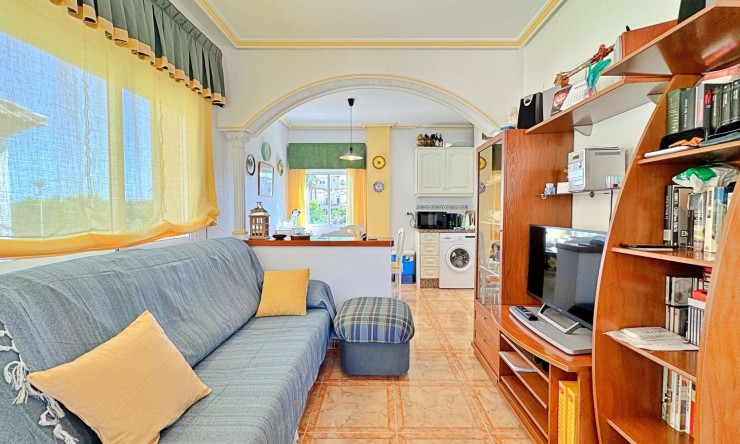 Wiederverkauf - Wohnung -
Orihuela Costa - La Zenia