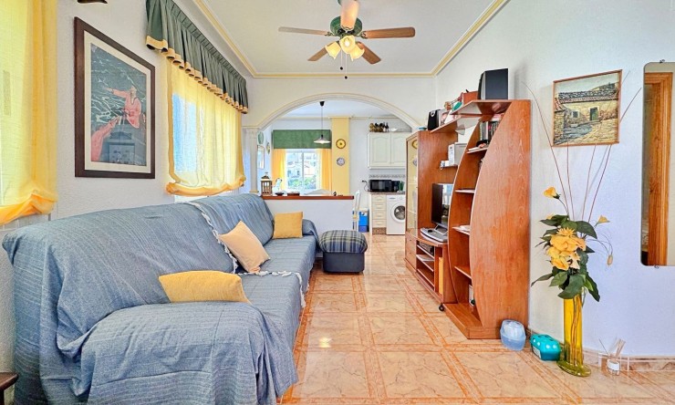 Wiederverkauf - Wohnung -
Orihuela Costa - La Zenia