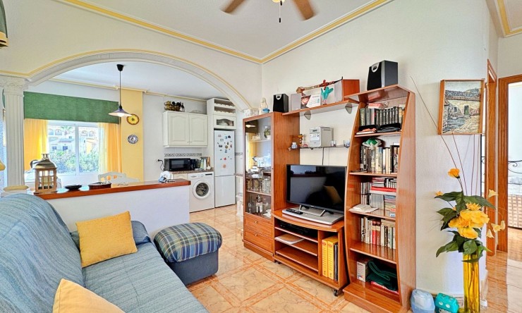 Wiederverkauf - Wohnung -
Orihuela Costa - La Zenia