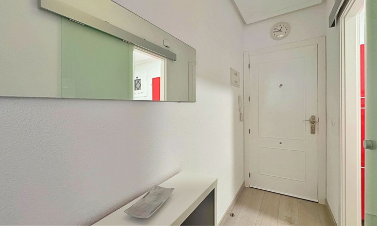 Resale - Apartment -
Torrevieja - La Mata