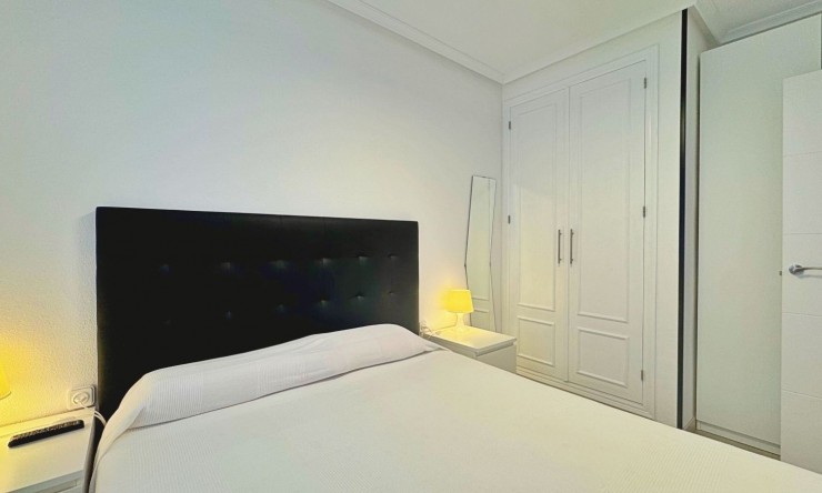 Resale - Apartment -
Torrevieja - La Mata
