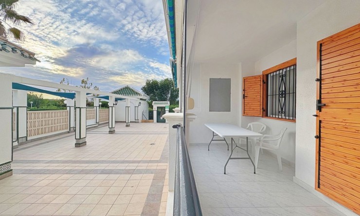 Resale - Apartment -
Torrevieja - La Mata