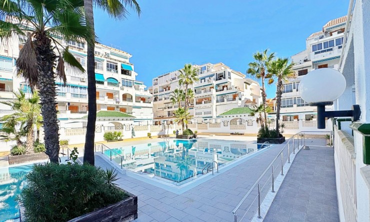 Resale - Apartment -
Torrevieja - La Mata