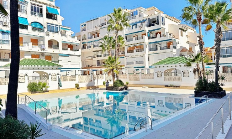 Resale - Apartment -
Torrevieja - La Mata