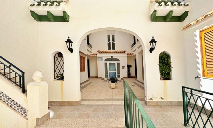 Resale - Apartment -
Torrevieja - La Mata