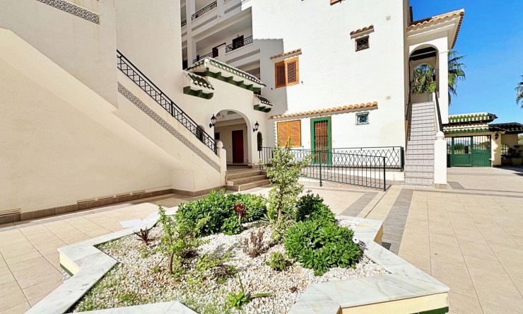 Resale - Apartment -
Torrevieja - La Mata