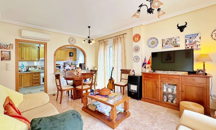 Resale - Townhouse -
Orihuela Costa - Villamartín