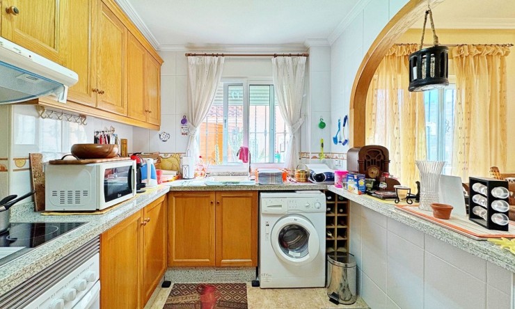 Resale - Townhouse -
Orihuela Costa - Villamartín