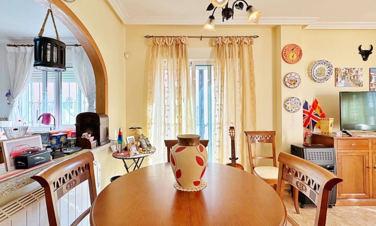 Resale - Townhouse -
Orihuela Costa - Villamartín