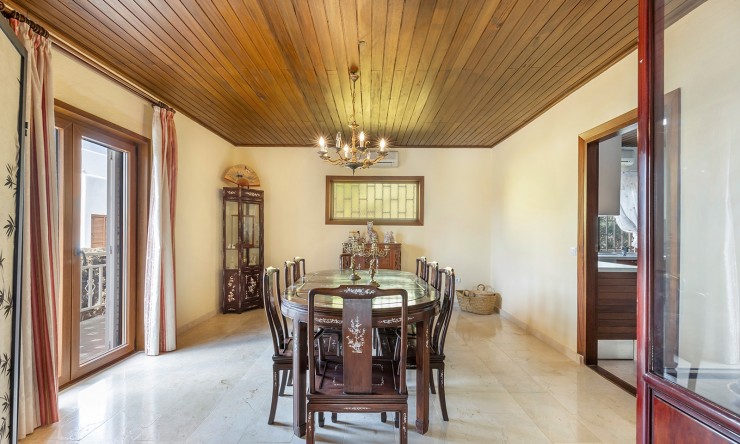 Resale - Villa -
Orihuela Costa - Las Filipinas