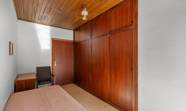 Resale - Villa -
Orihuela Costa - Las Filipinas