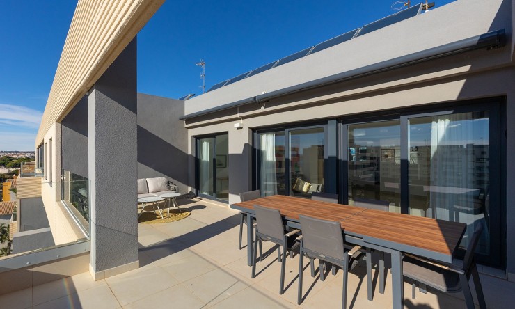 Resale - Penthouse -
Torrevieja - Punta Prima