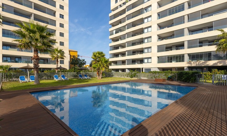 Resale - Penthouse -
Torrevieja - Punta Prima