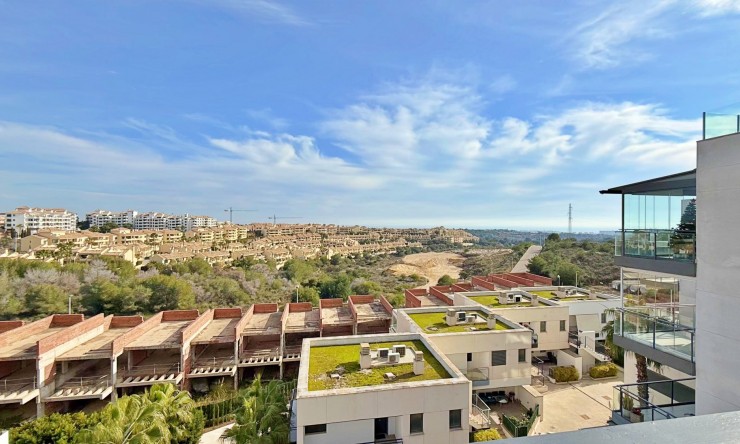 Resale - Apartment -
Orihuela Costa - Campoamor