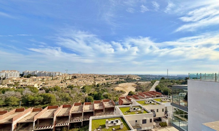 Resale - Apartment -
Orihuela Costa - Campoamor