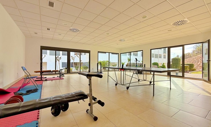 Resale - Apartment -
Orihuela Costa - Campoamor