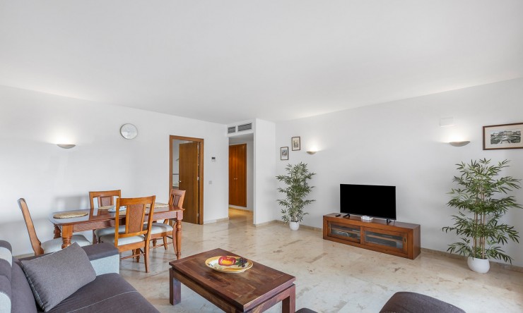 Resale - Apartment -
Torrevieja - Punta Prima
