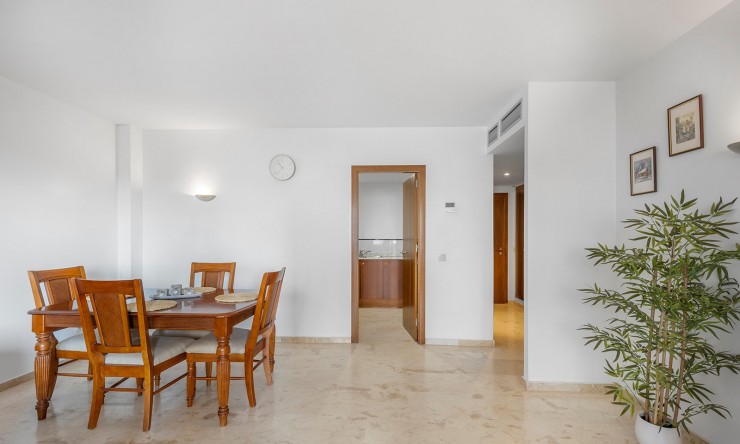 Resale - Apartment -
Torrevieja - Punta Prima