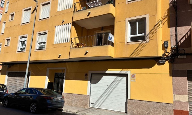 Resale - Apartment -
Almoradí