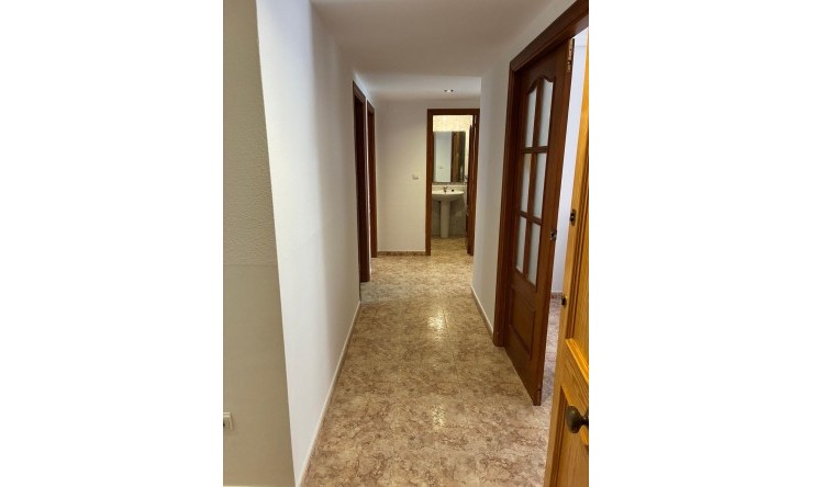 Resale - Apartment -
Almoradí