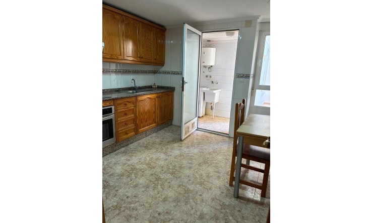 Resale - Apartment -
Almoradí