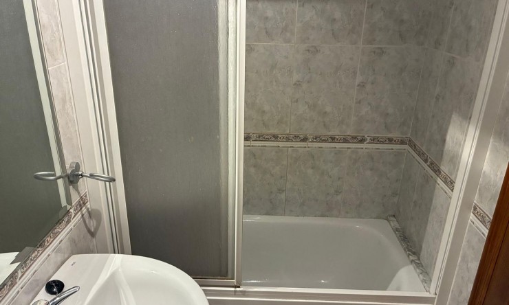 Resale - Apartment -
Almoradí