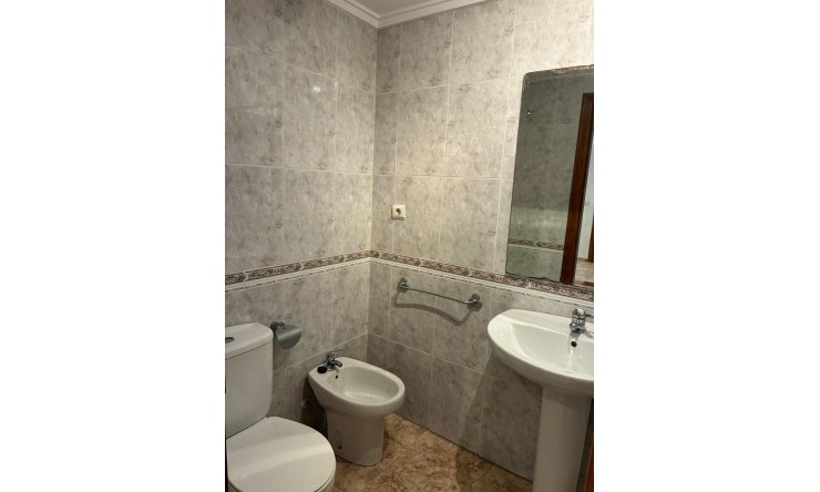 Resale - Apartment -
Almoradí