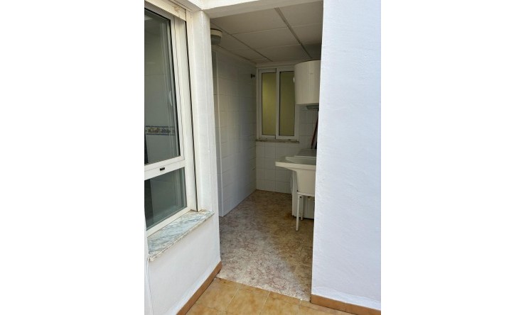 Resale - Apartment -
Almoradí