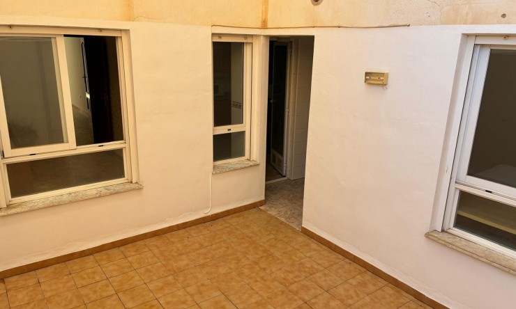 Resale - Apartment -
Almoradí