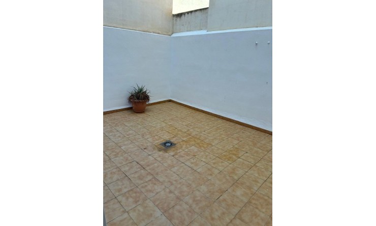 Resale - Apartment -
Almoradí