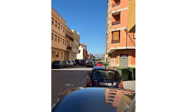 Resale - Apartment -
Almoradí