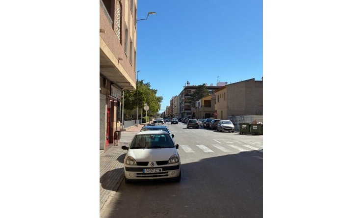 Resale - Apartment -
Almoradí