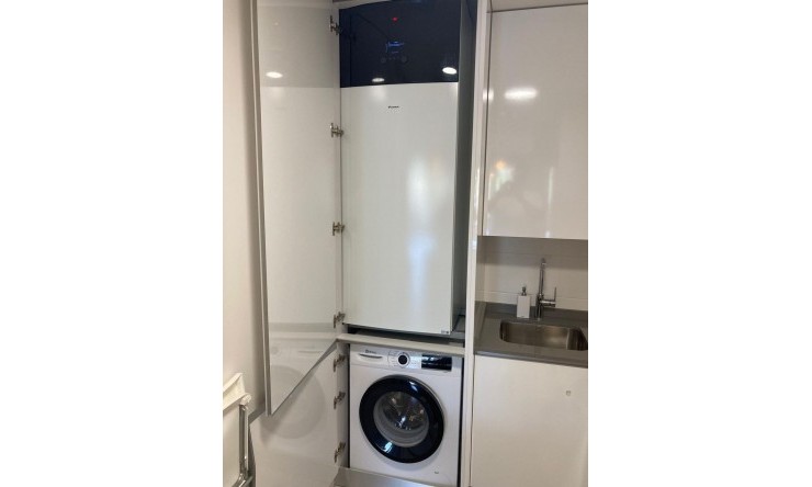 Resale - Apartment -
Los Dolses