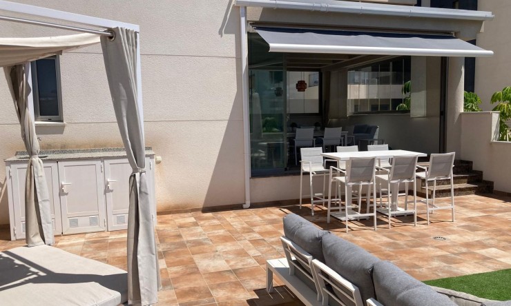 Resale - Apartment -
Los Dolses