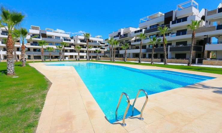 Resale - Penthouse -
Los Altos