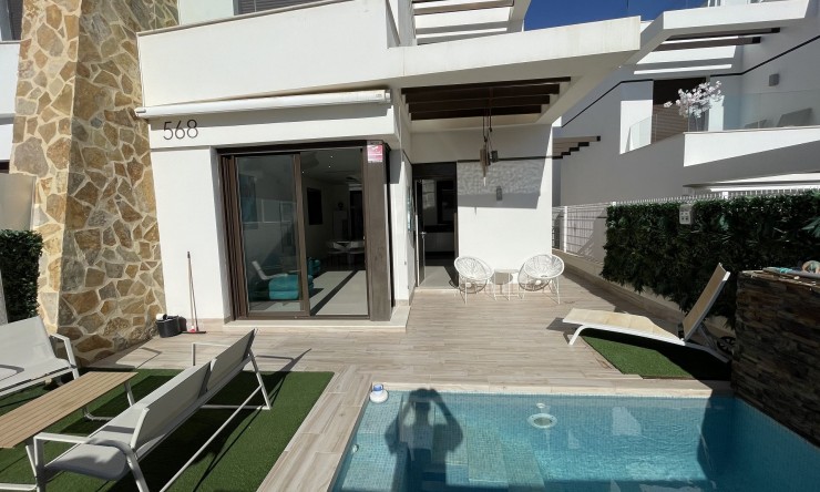 Reventa - Adosado -
Villamartin