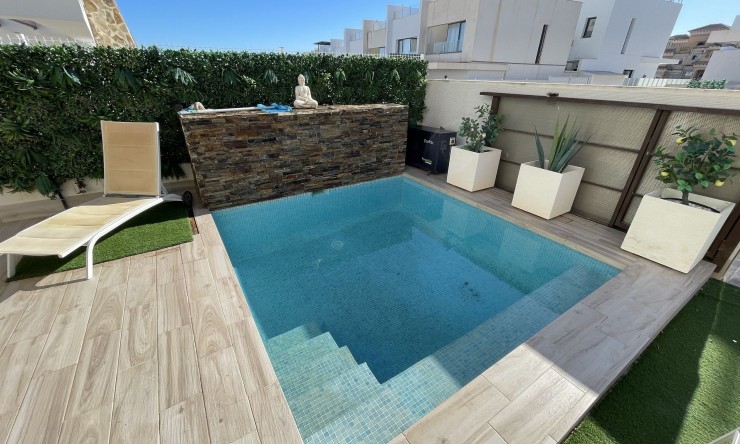 Resale - Semi-detached house -
Villamartin