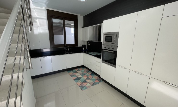 Resale - Semi-detached house -
Villamartin