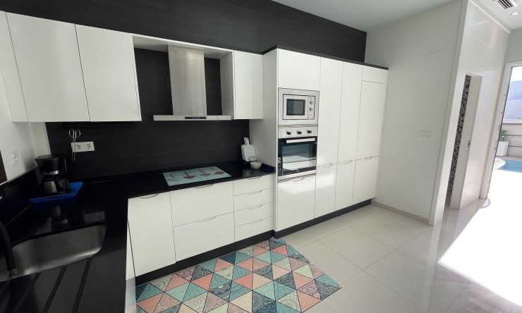 Resale - Semi-detached house -
Villamartin