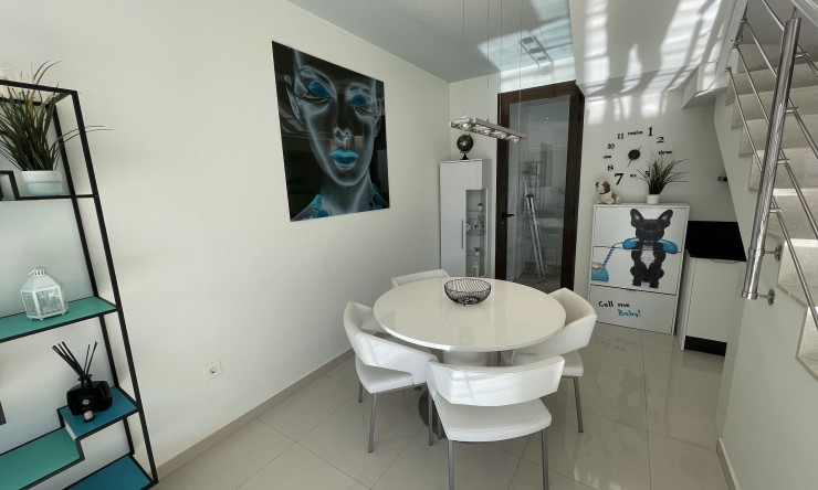 Resale - Semi-detached house -
Villamartin