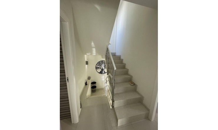 Resale - Semi-detached house -
Villamartin