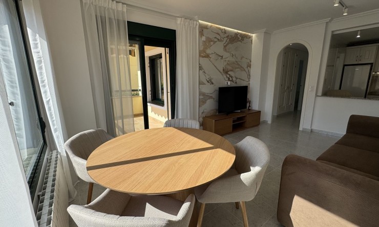 Resale - Apartment -
Lomas De Campoamor