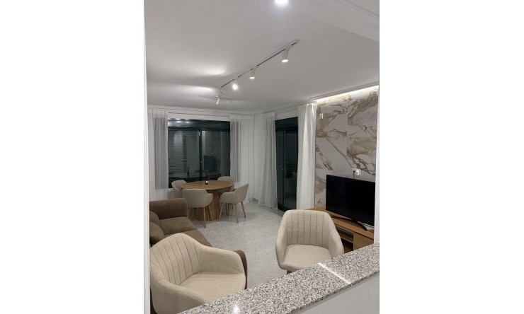 Resale - Apartment -
Lomas De Campoamor