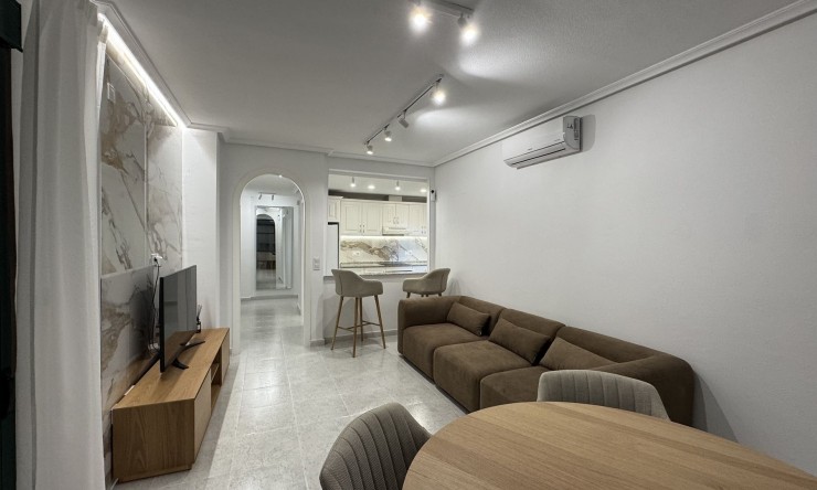 Resale - Apartment -
Lomas De Campoamor