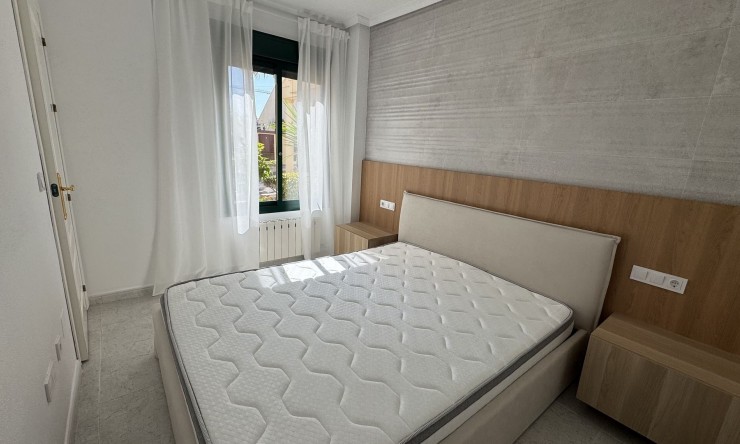 Resale - Apartment -
Lomas De Campoamor