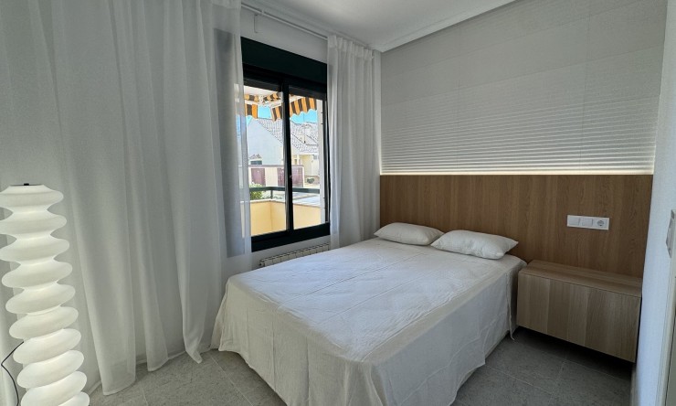 Resale - Apartment -
Lomas De Campoamor