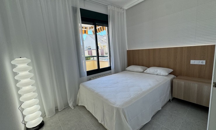 Resale - Apartment -
Lomas De Campoamor
