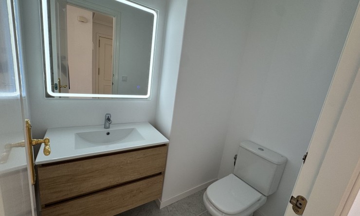 Resale - Apartment -
Lomas De Campoamor