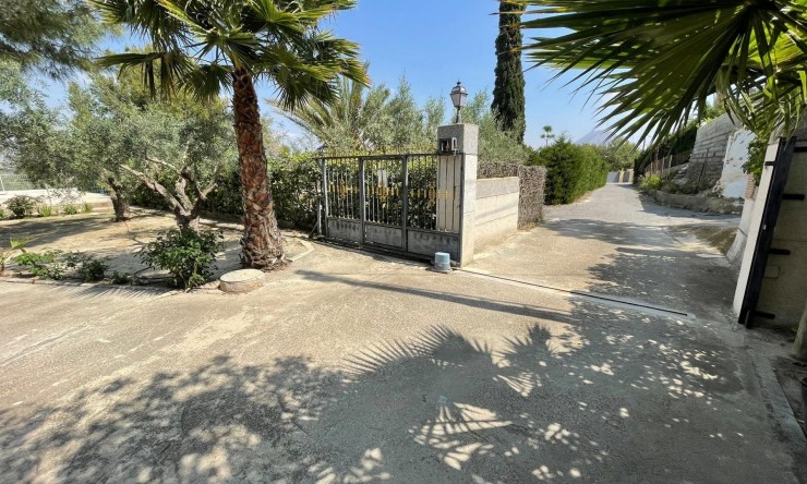 Resale - Detached Villa -
El Rebolledo